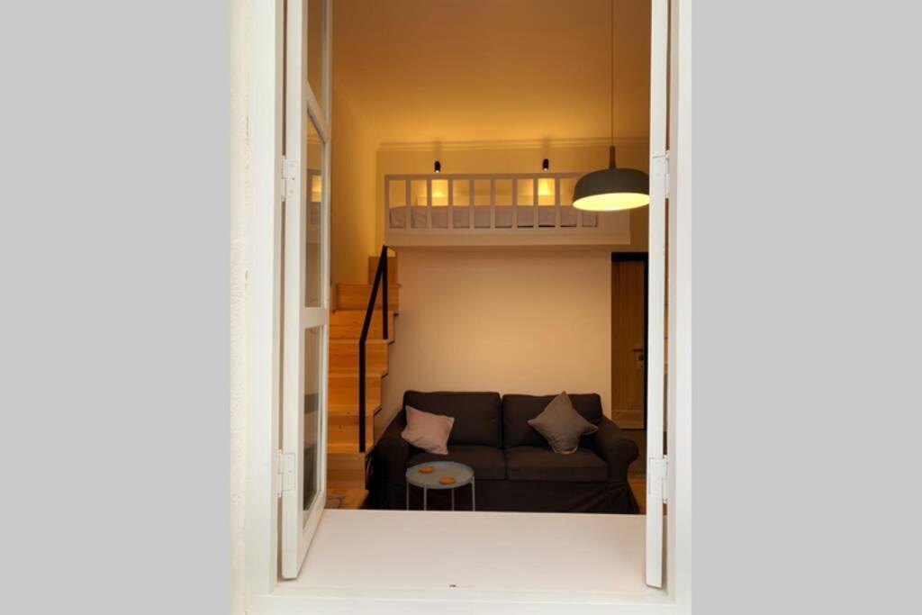 Bright Apartment 第比利斯 外观 照片